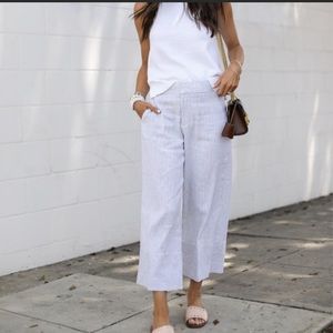 Size 2 banana republic cropped wide leg pants.